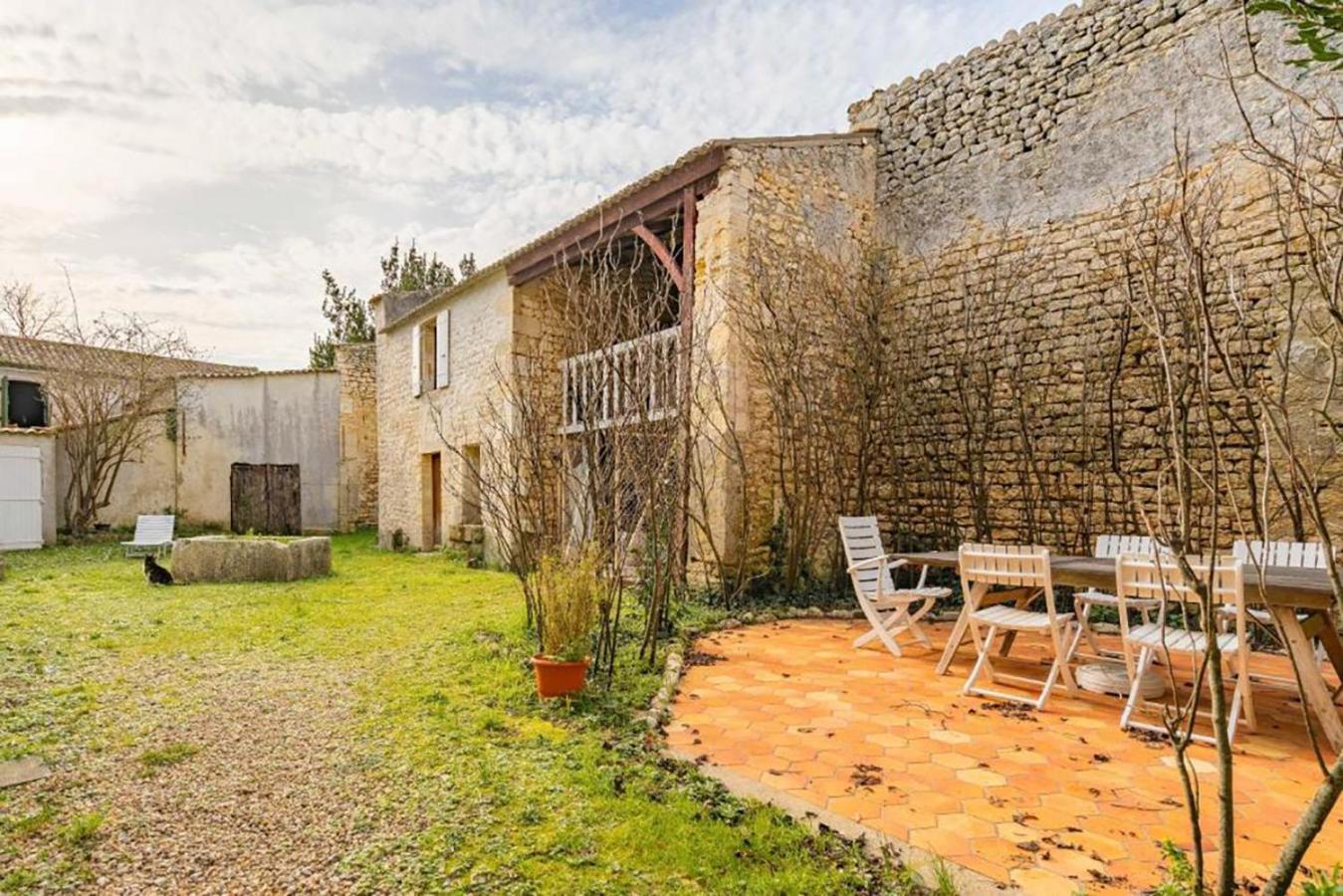 Chambres Et Table D'Hotes Maison Garesche Nieulle-sur-Seudre Exterior foto